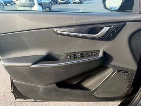 Used 2023 Kia EV6 Wind image 13
