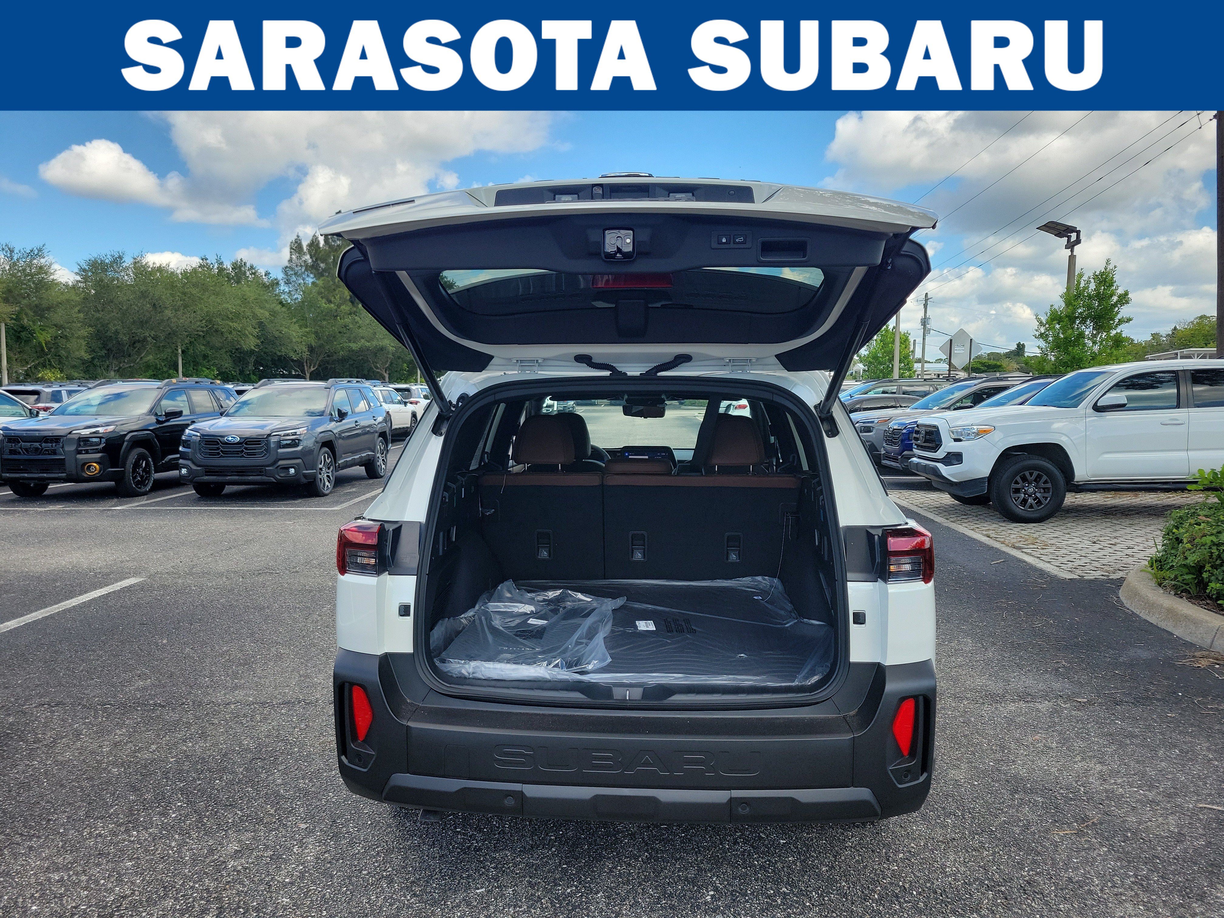 New 2026 Subaru Outback Touring AWD/4WD image 9