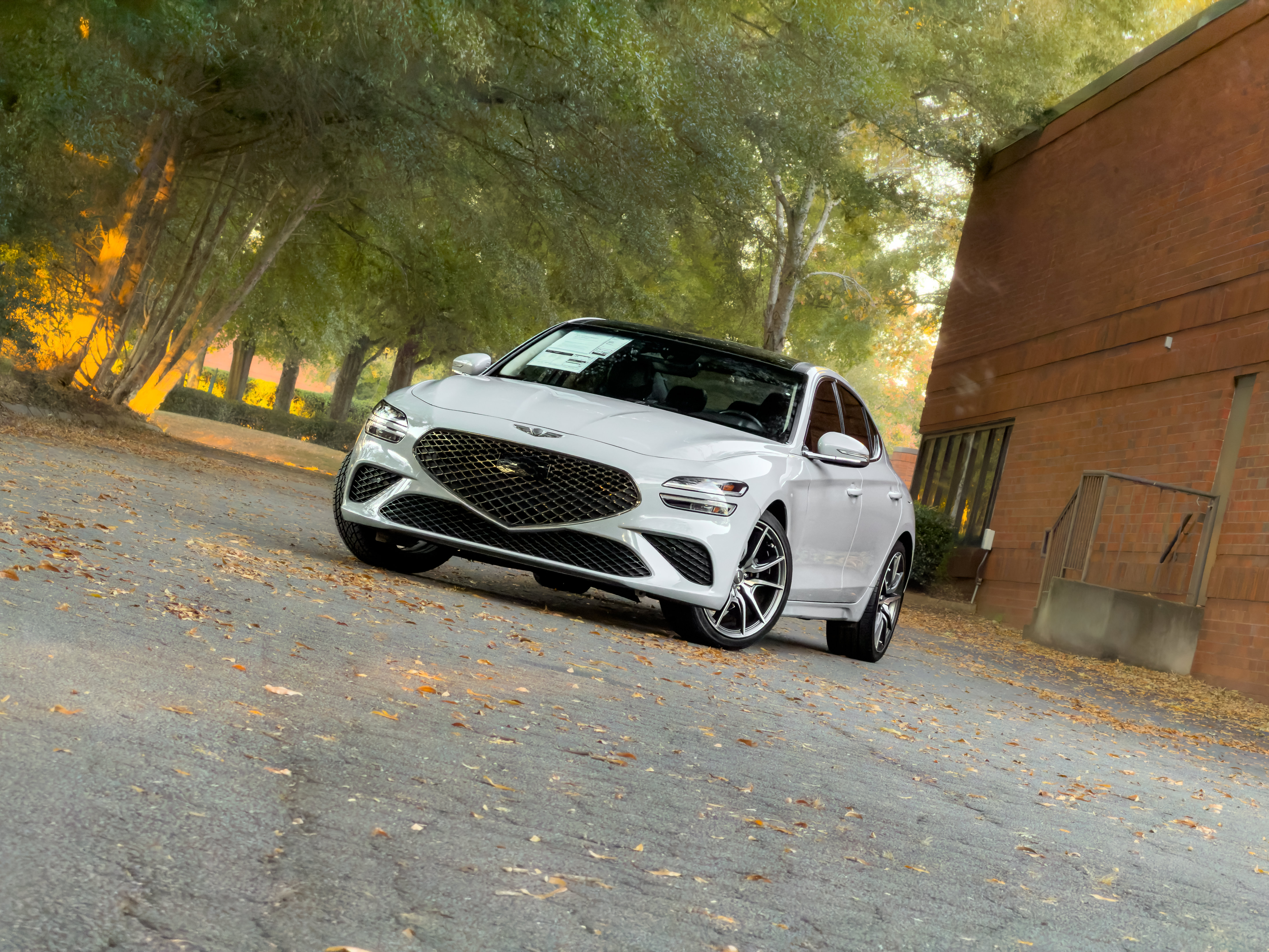 Used 2022 Genesis G70 2.0T w/ Prestige Package RWD image 22