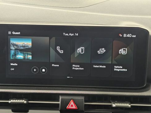 New 2026 Kia Sportage LX FWD image 18