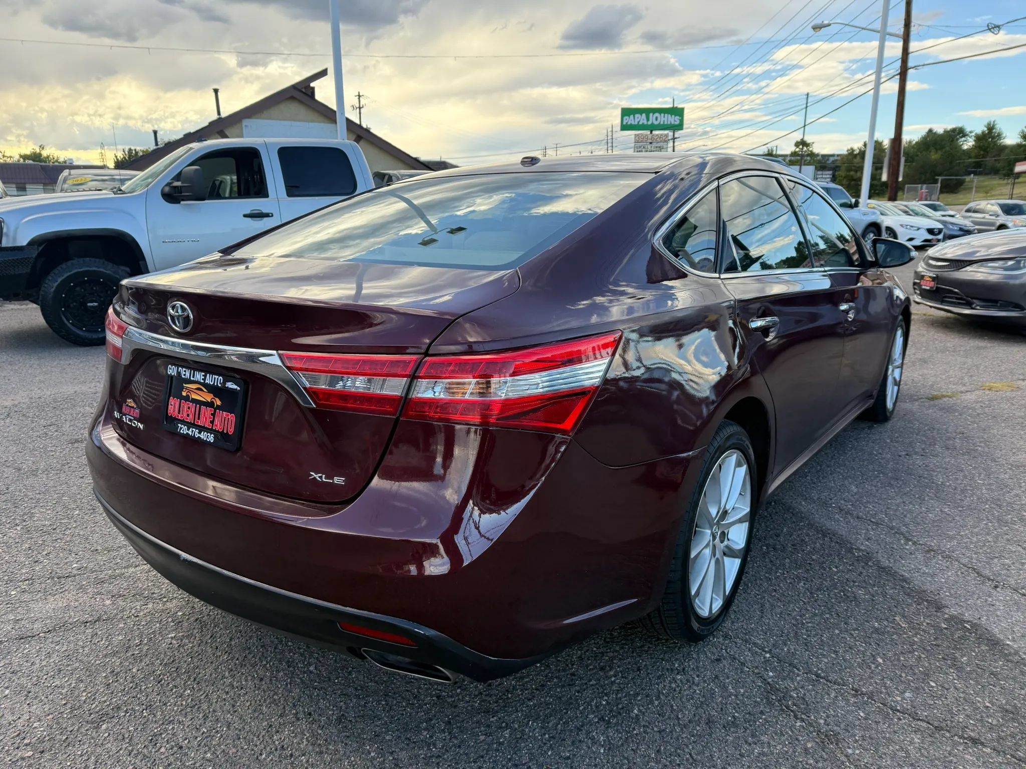 Used 2013 Toyota Avalon XLE Touring FWD image 8
