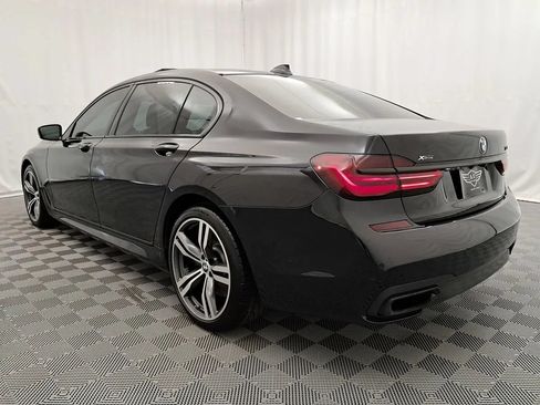 Used 2019 BMW 750i xDrive w/ Executive Package AWD/4WD image 4