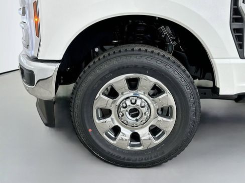 New 2025 Ford F250 King Ranch w/ Chrome Package image 33