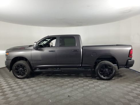 Used 2025 RAM 2500 Big Horn AWD/4WD image 7