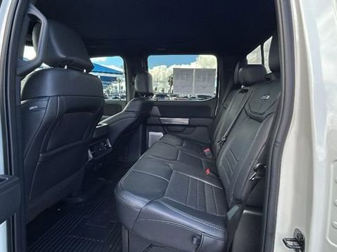 Certified 2025 Ford F450 Platinum w/ FX4 Off-Road Package image 15