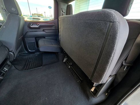 Used 2025 Chevrolet Silverado 1500 LT AWD/4WD image 63