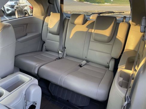 Used 2015 Honda Odyssey EX-L image 2
