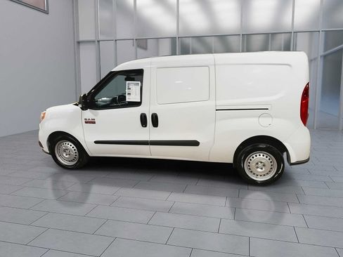 Used 2022 RAM ProMaster City Tradesman FWD image 6