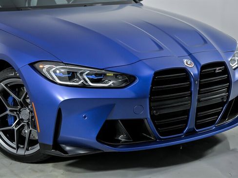 Used 2023 BMW M4 xDrive Competition w/ M Carbon Exterior Package AWD/4WD image 2