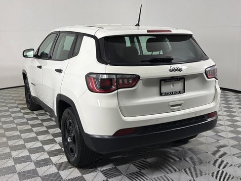 Used 2018 Jeep Compass Sport FWD image 7