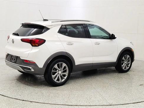 Used 2023 Buick Encore GX Essence w/ Experience Buick Package FWD image 7