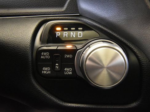 Used 2021 RAM 1500 Laramie image 25