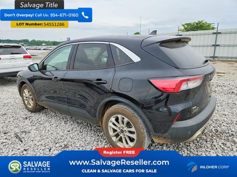 Used 2020 Ford Escape SE FWD image 3