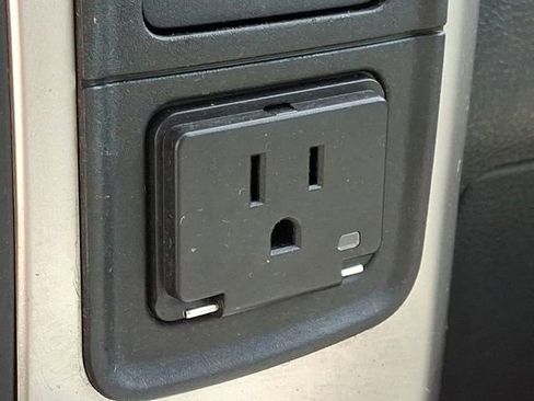 Used 2017 RAM 1500 Big Horn AWD/4WD image 24