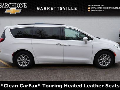 Used 2022 Chrysler Pacifica Touring-L