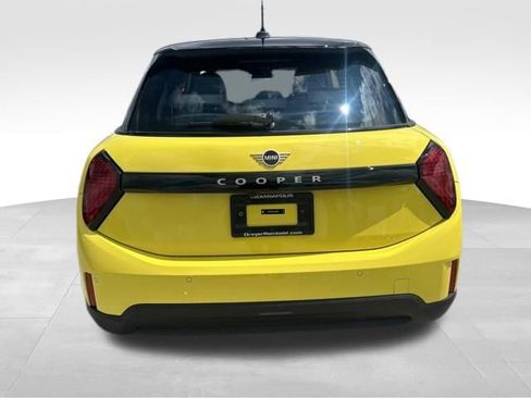 New 2026 MINI Cooper 4-Door Hardtop FWD image 6