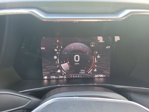 Used 2023 GMC Canyon Elevation w/ Elevation Premium Package AWD/4WD image 36