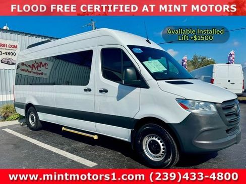 Used 2021 Mercedes-Benz Sprinter 2500 image 1