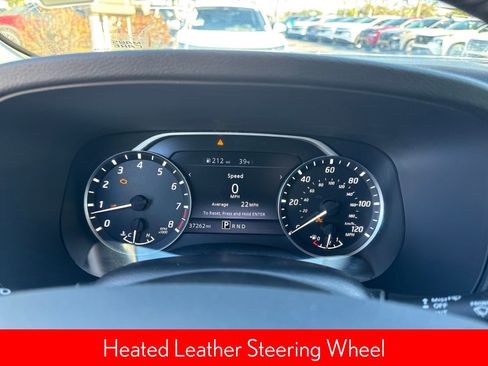 Certified 2022 Nissan Frontier SV image 18