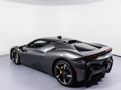 Certified 2023 Ferrari SF90 Stradale image 8