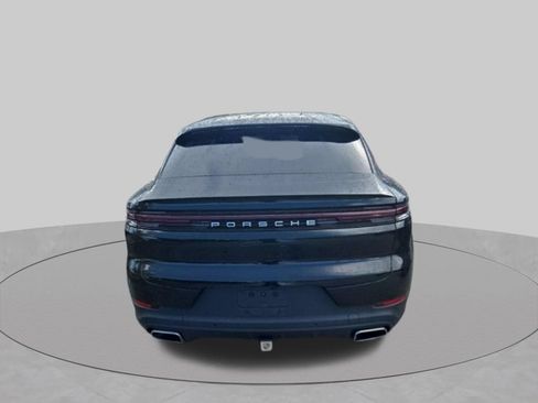 Used 2024 Porsche Cayenne Coupe AWD/4WD image 10