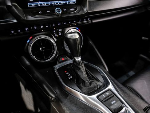 Used 2017 Chevrolet Camaro SS RWD image 28