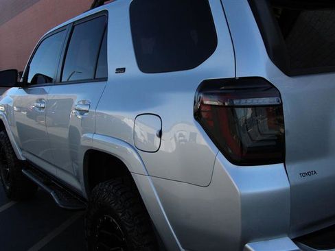 Used 2021 Toyota 4Runner SR5 image 49