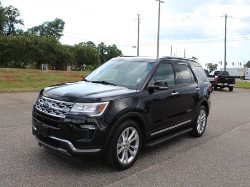 Used 2018 Ford Explorer Limited w/ Equipment Group 301A FWD image 1