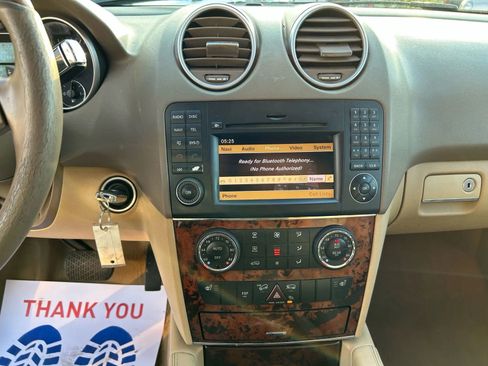 Used 2011 Mercedes-Benz ML 350 4MATIC w/ Premium 1 Pkg image 26