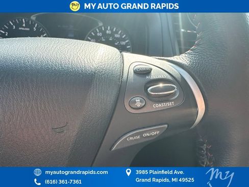 Used 2020 Nissan Pathfinder SV w/ Rock Creek Edition AWD/4WD image 6