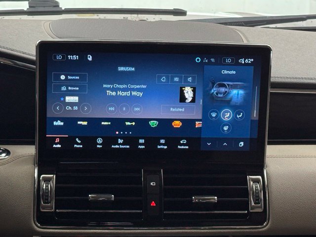 Used 2024 Lincoln Navigator Reserve AWD/4WD image 16