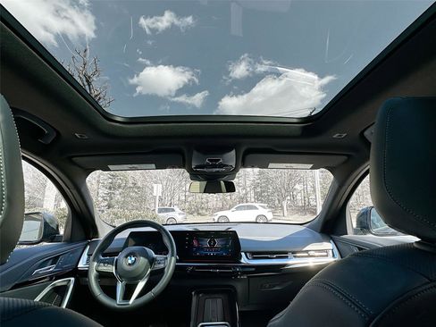 Certified 2024 BMW X2 xDrive28i w/ Convenience Package image 20