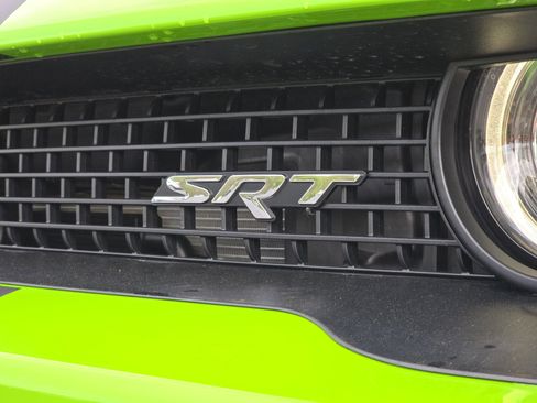 Used 2017 Dodge Challenger SRT Hellcat image 23