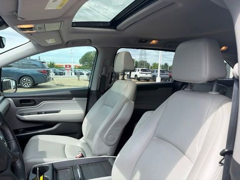 Used 2019 Honda Odyssey EX-L image 10