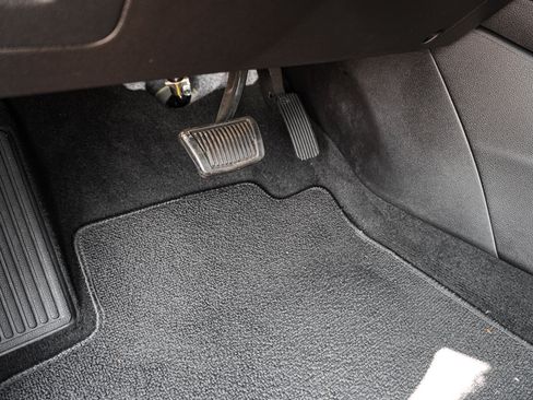 Used 2023 Kia Forte LXS FWD image 17