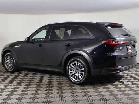Used 2024 MAZDA CX-90 Plug-In Hybrid w/ Preferred AWD/4WD image 10