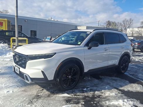 Certified 2023 Honda CR-V Sport Touring image 3