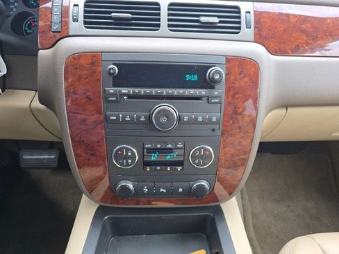 Used 2009 Chevrolet Tahoe LT w/ Luxury Package image 39