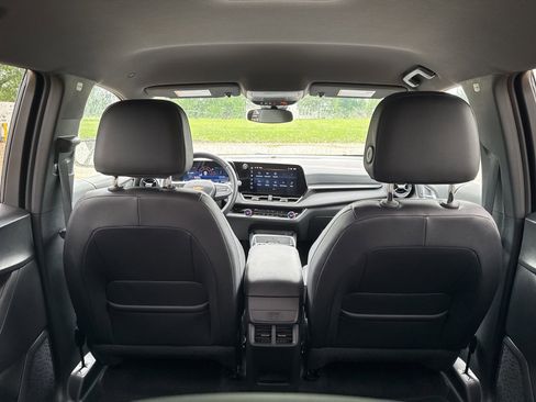 Used 2026 Chevrolet Equinox LT w/ Convenience Package II FWD image 30