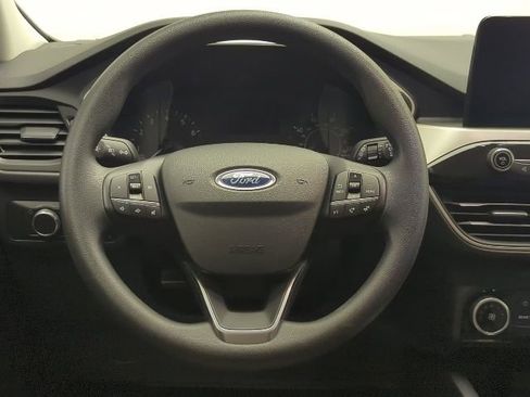Used 2022 Ford Escape SE image 25