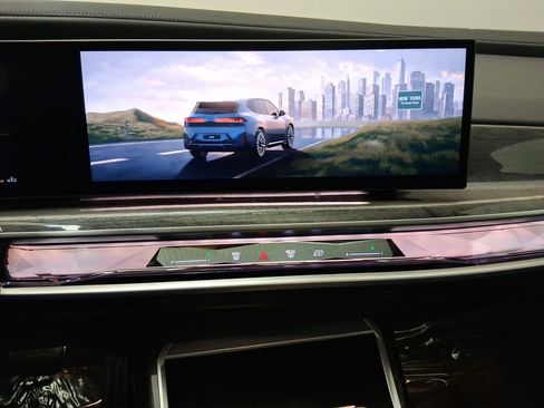 Used 2023 BMW 740i RWD image 20