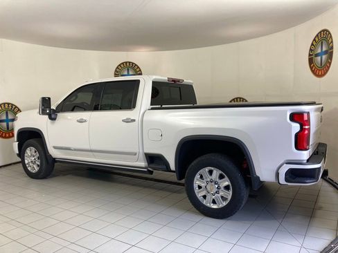 Used 2024 Chevrolet Silverado 3500 High Country w/ High Country Premium Package AWD/4WD image 25