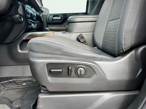 Used 2019 Chevrolet Silverado 1500 LT Trail Boss image 39