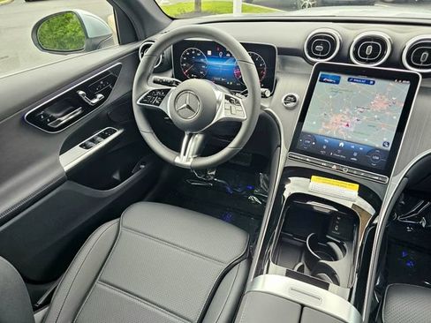 New 2026 Mercedes-Benz GLC 300 4MATIC image 25