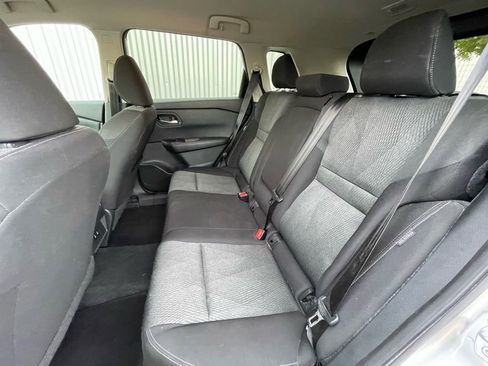 Used 2025 Nissan Rogue SV image 26