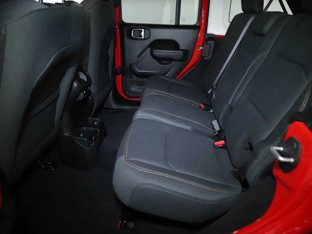 Used 2025 Jeep Wrangler Unlimited Sport AWD/4WD image 17