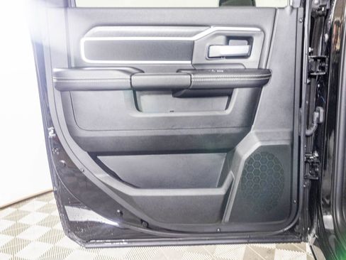 New 2025 RAM 2500 Big Horn image 36