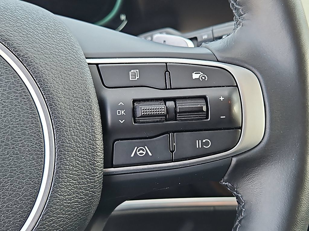 Used 2023 Kia Sportage EX AWD/4WD image 24
