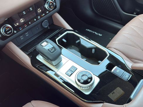 New 2026 Mitsubishi Outlander SEL AWD/4WD image 19