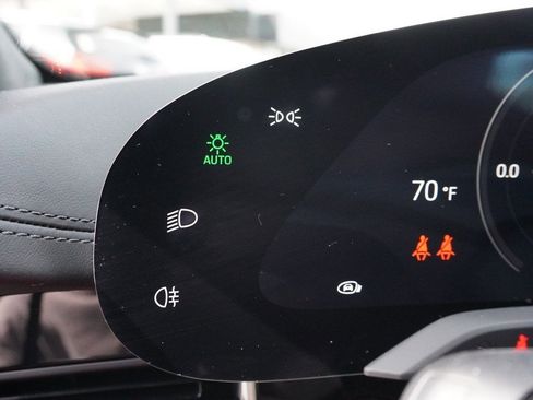 Used 2021 Porsche Taycan Turbo image 43